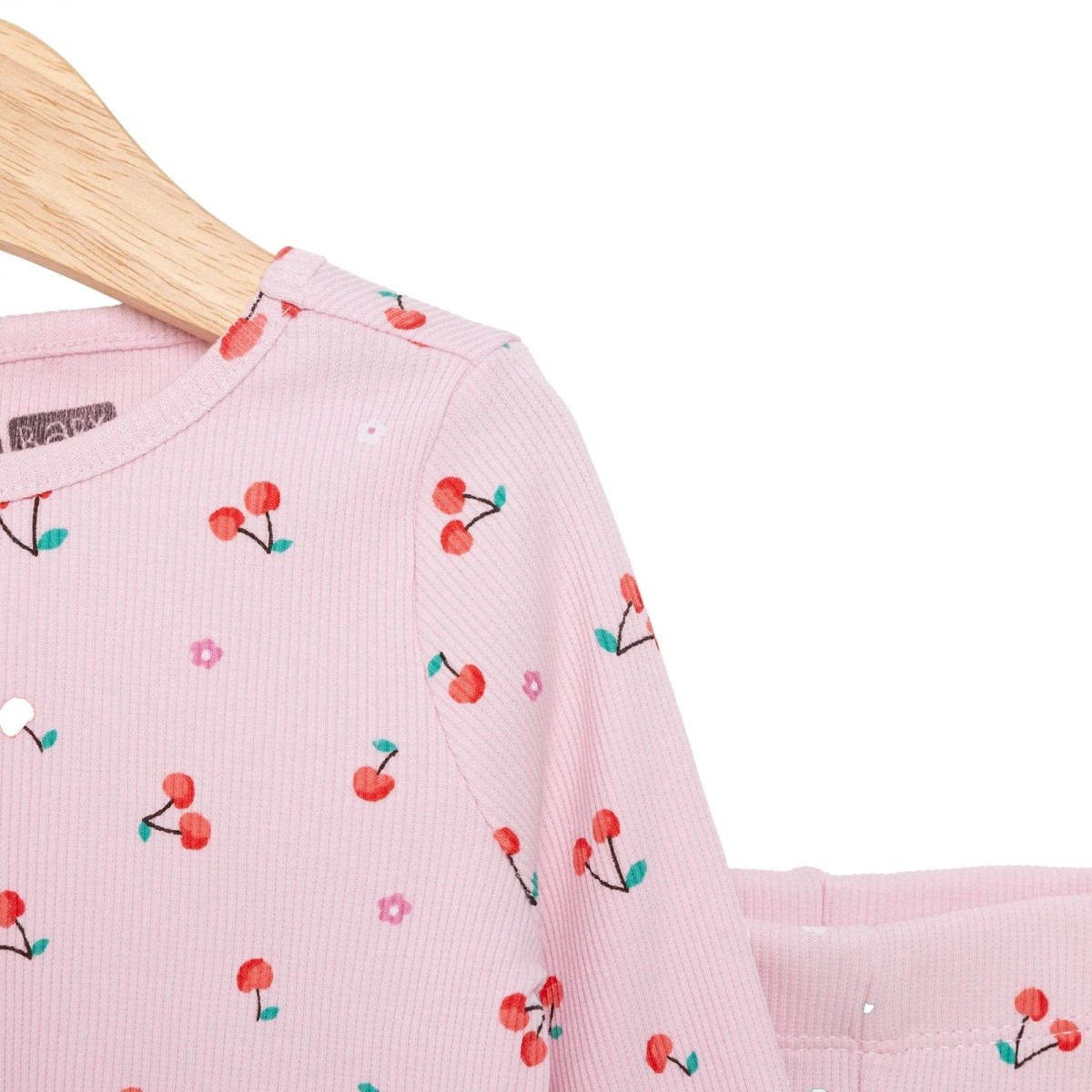 HelloBaby Kız Bebek Pijama Takımı Kiraz Desenli Bisiklet Yaka Reçme Paça Uzun Kol Pembe