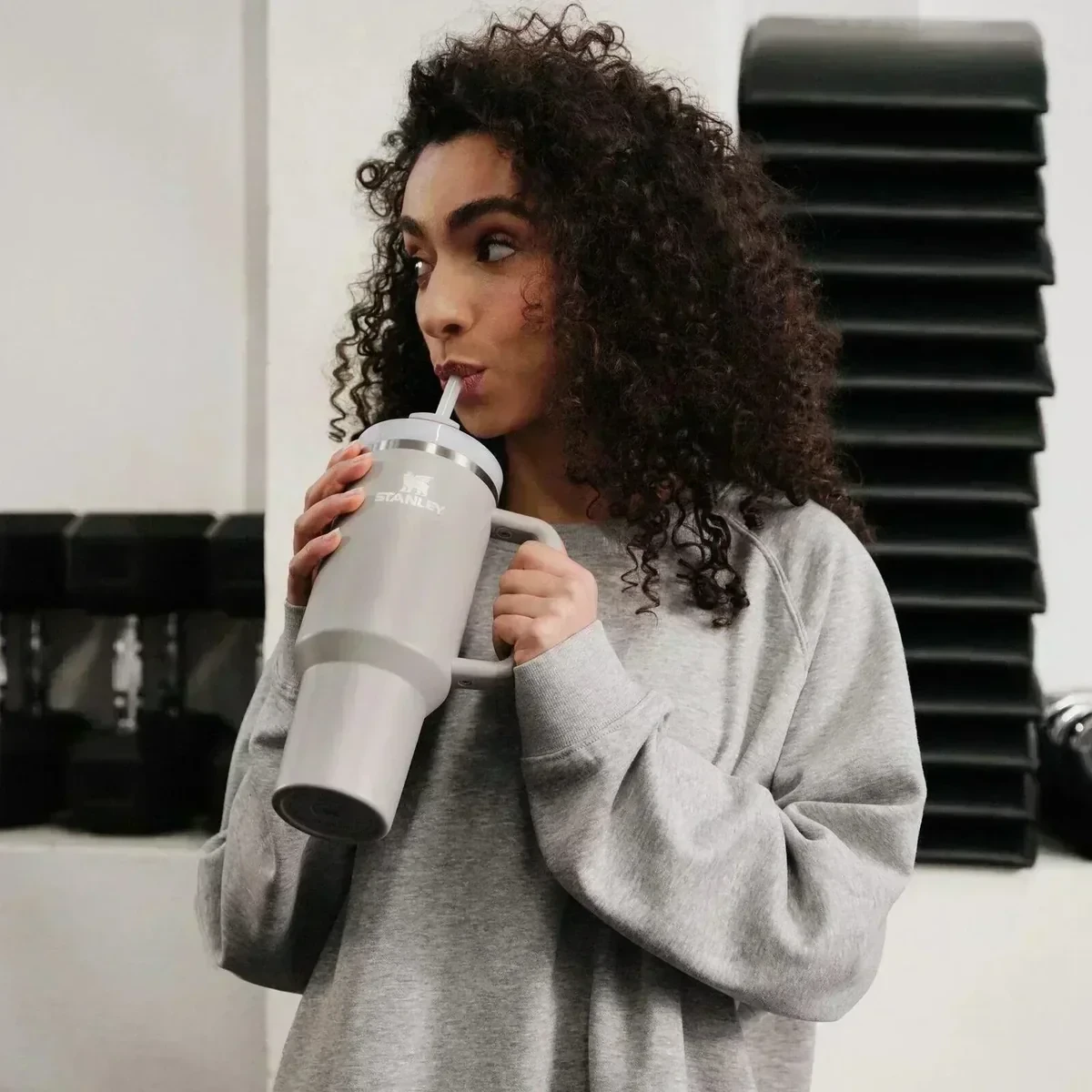 Stanley Quencher Pipetli Termos Bardak Kül Rengi 1.18 L